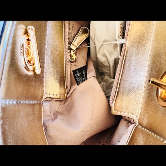 Michael Kors Jet Set Travel XL Chain Signature Chain tote&wallet Pale Gold - Picture 10 of 11